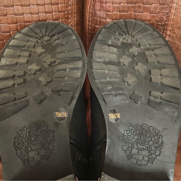 Vince Camuto Quilted Leather Moto Boots With Gold Tone Hardware Size 7.5 - Picture 6 of 10